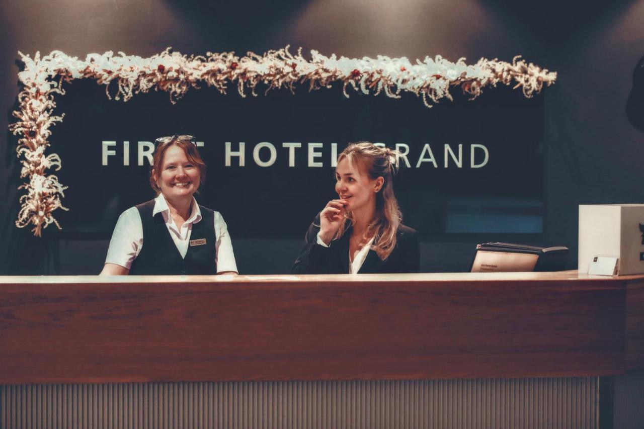 First Hotel Grand Falun Buitenkant foto