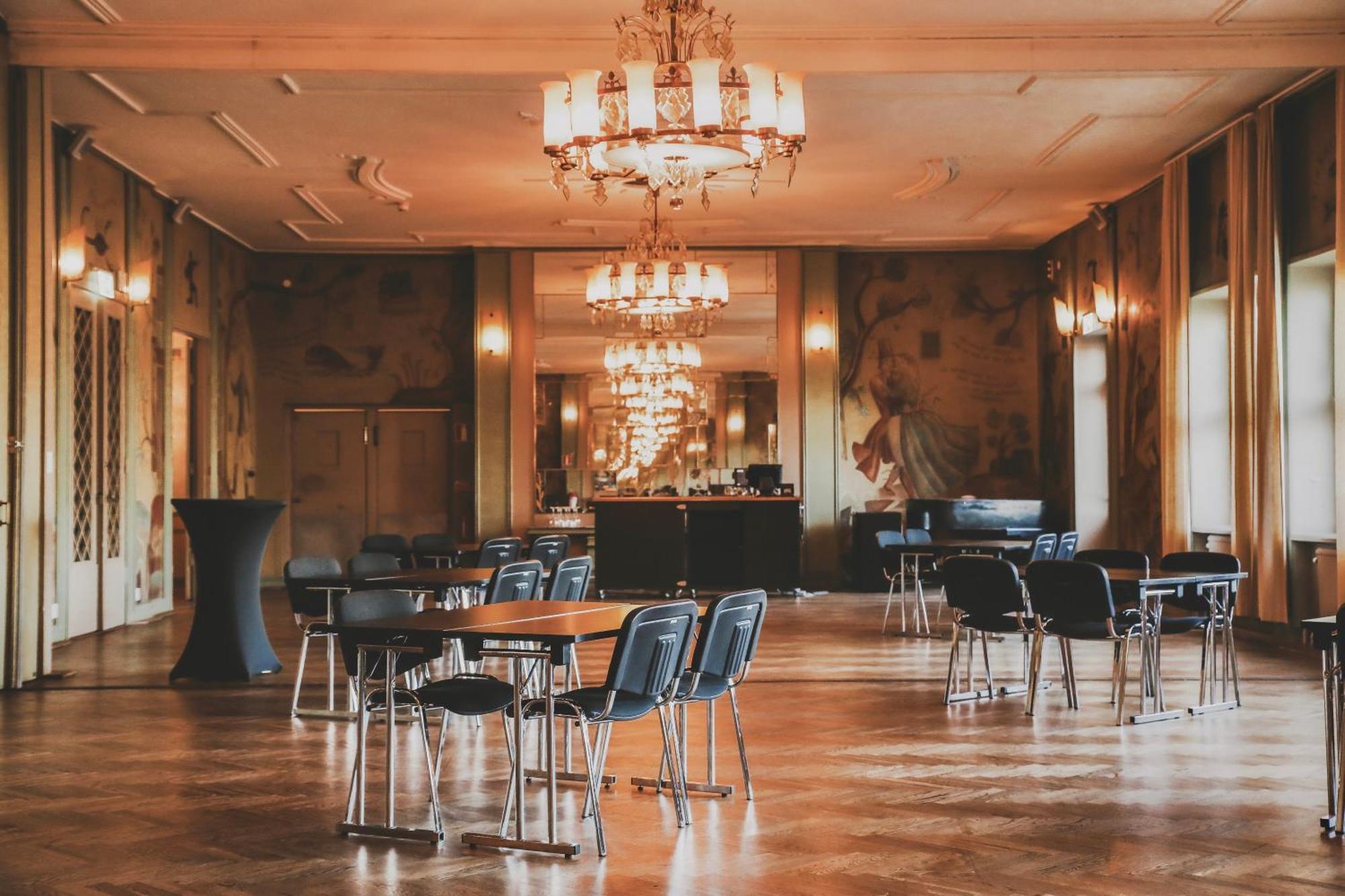 Quality Hotel Grand Falun Buitenkant foto
